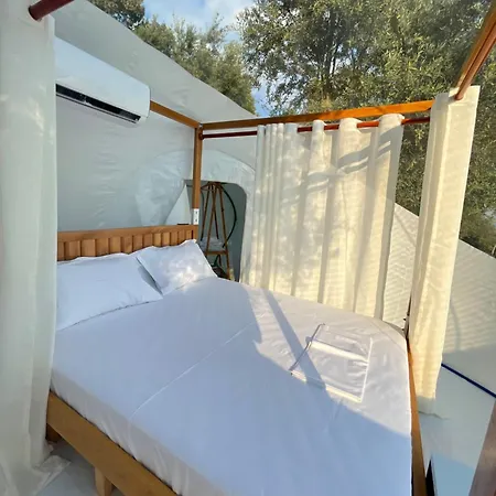 La Perle Luxury tent *